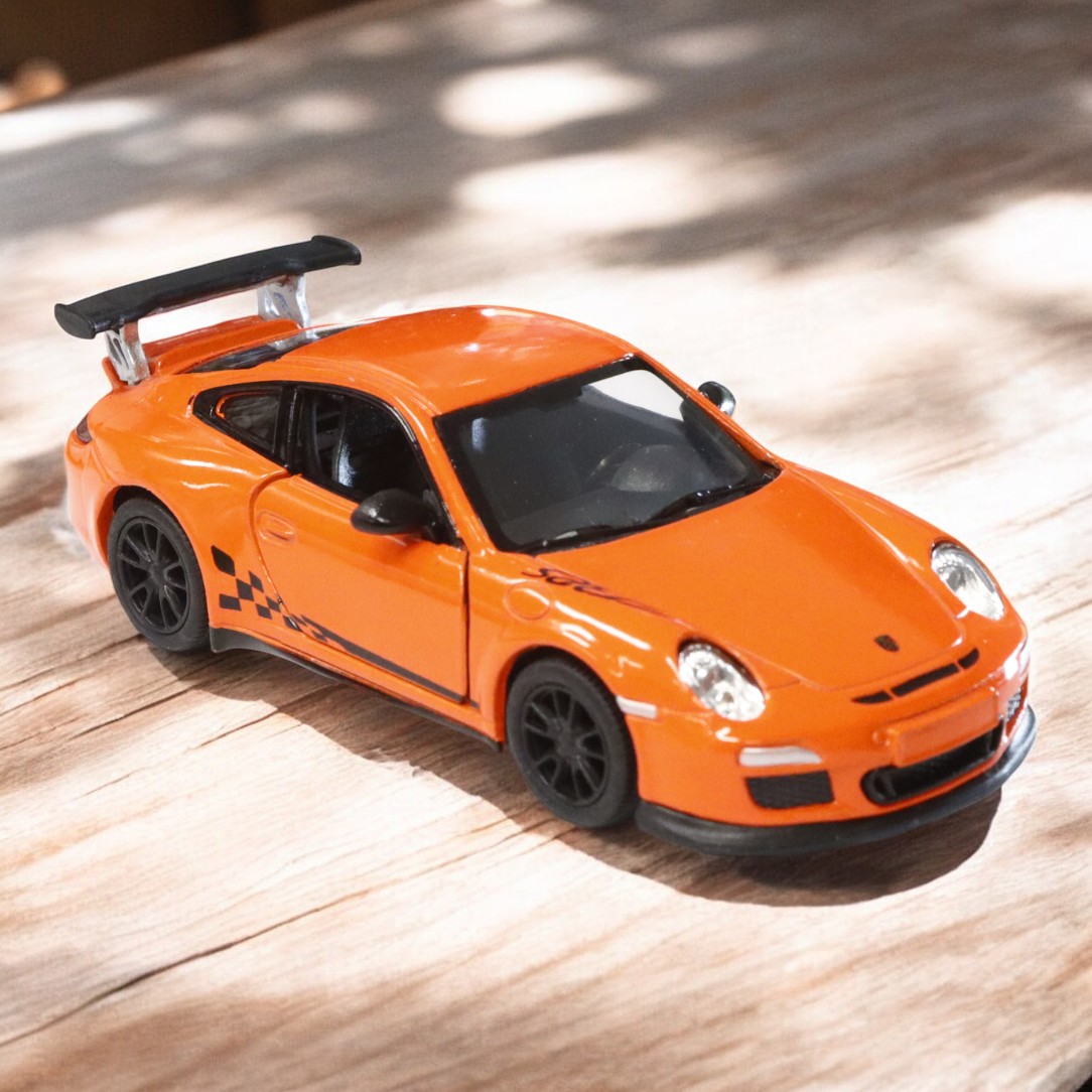 Fiús játék, Autómodell fém 2010 Porsche 911 GT8 RS, nyitható ajtó, hangót adó